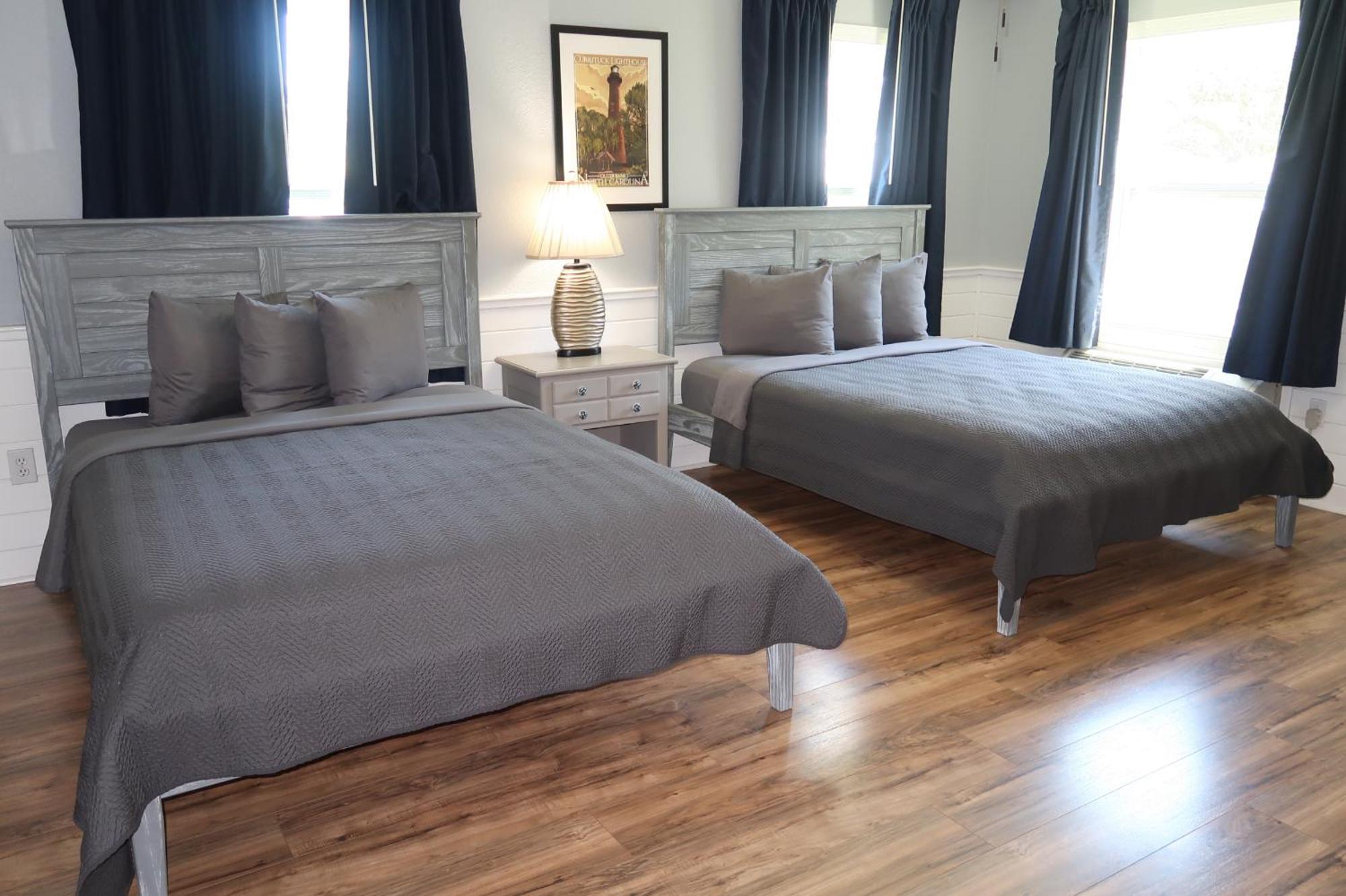 Hotel The At 3*
